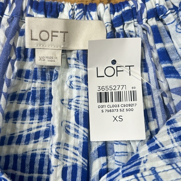 Ann Taylor LOFT Fern Stripe Tasseled V-Neck Blue/White Blouse Size XS - Picture 6 of 13